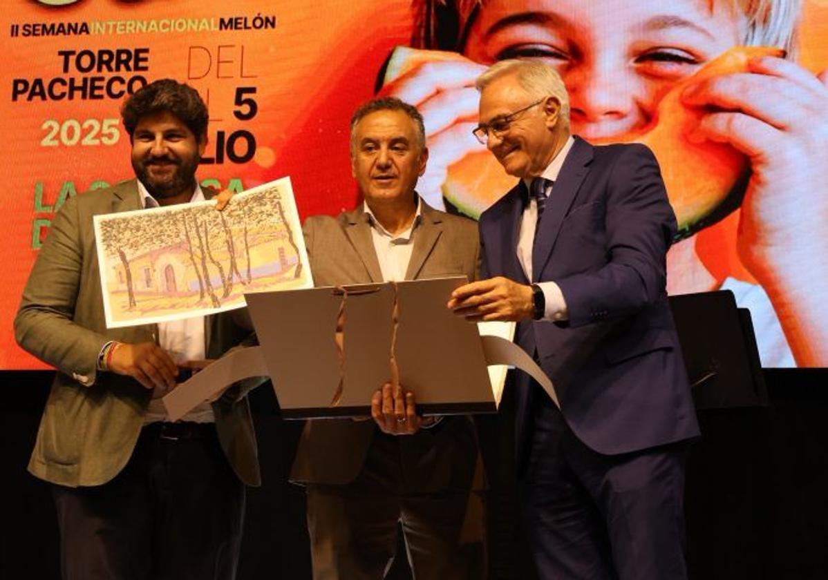 Fernando López Miras, Roberto Brasero y Pedro Ángel Roca Tornel.