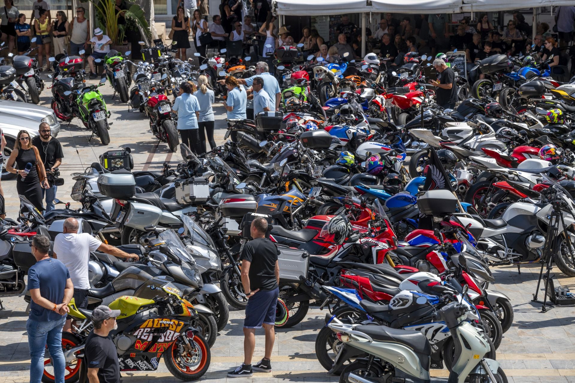 El último adiós de San Javier al piloto Borja Gómez, en imágenes