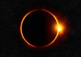 Eclipse solar total.