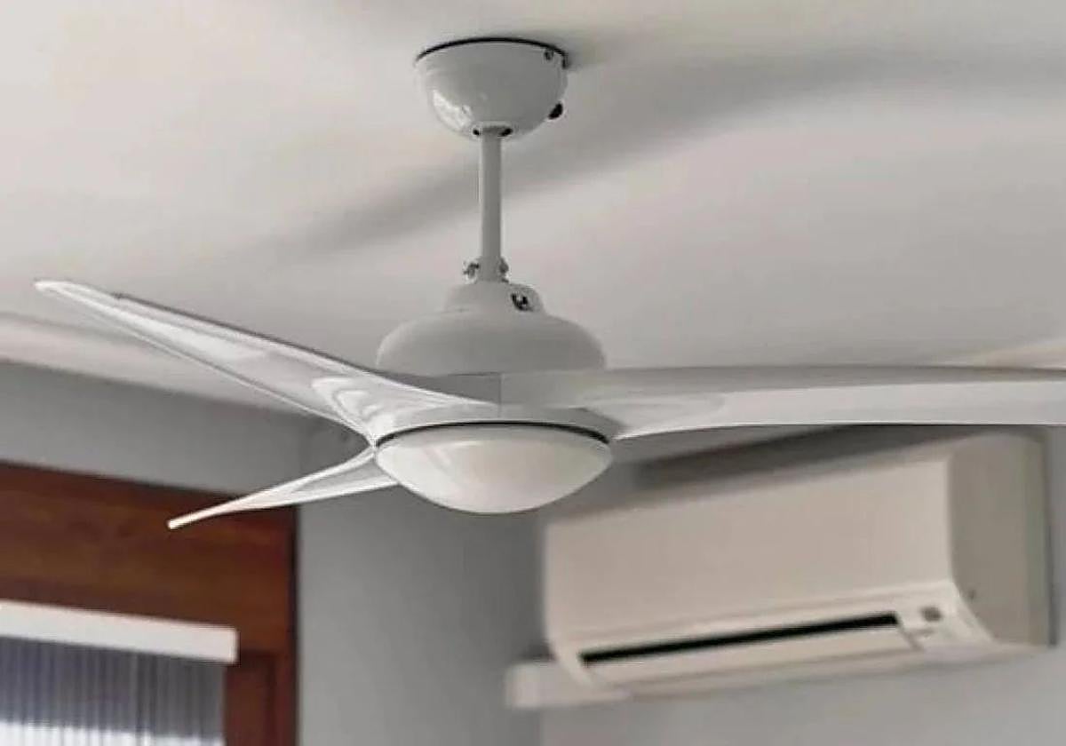Imagen de archivo de un ventilador de techo.
