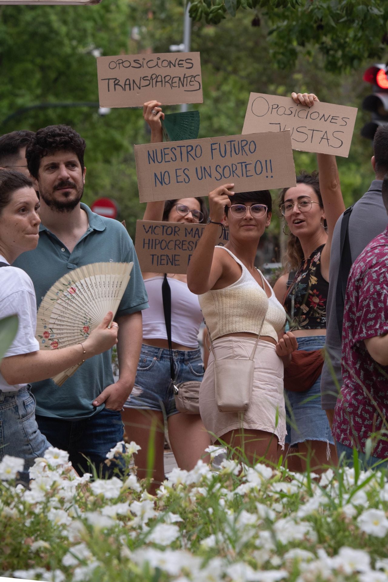 La protesta por las oposiciones para profesor de secundaria en la Región de Murcia, en imágenes