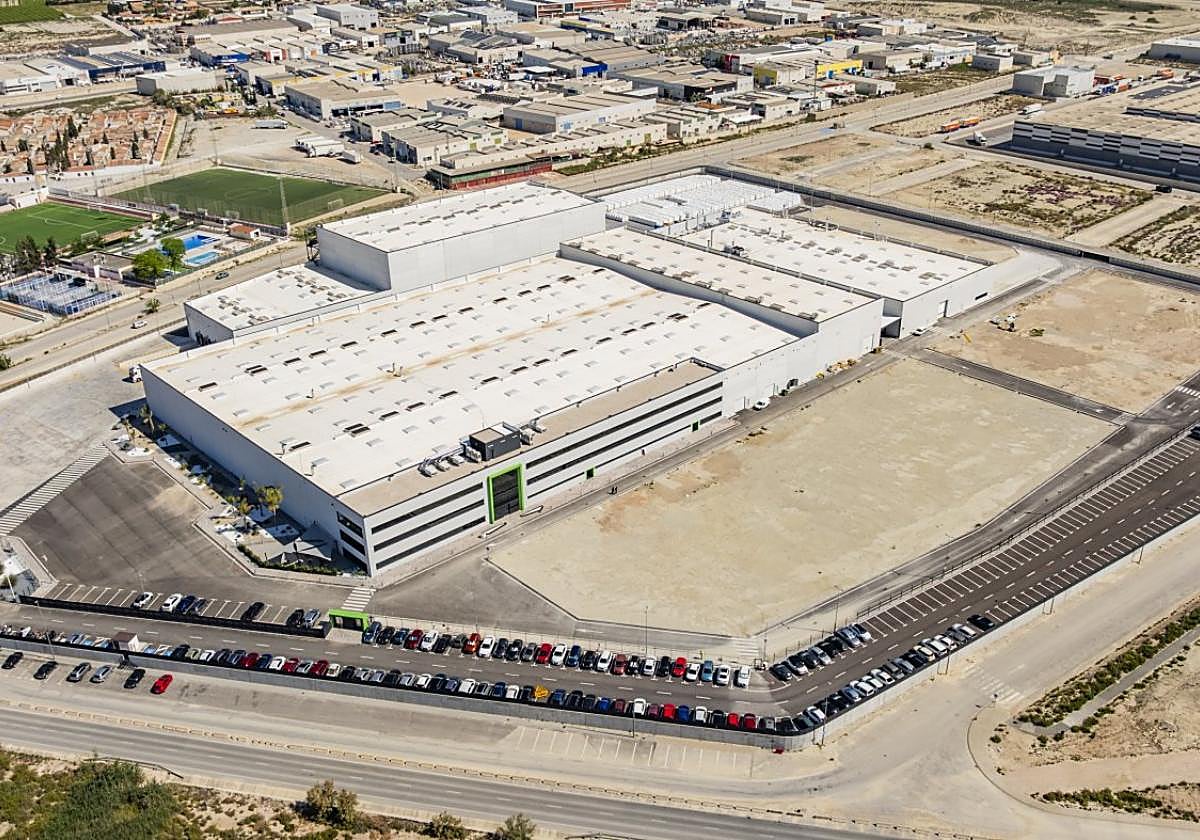 Imagen aérea de las nuevas instalaciones de Eversia en Lorquí.