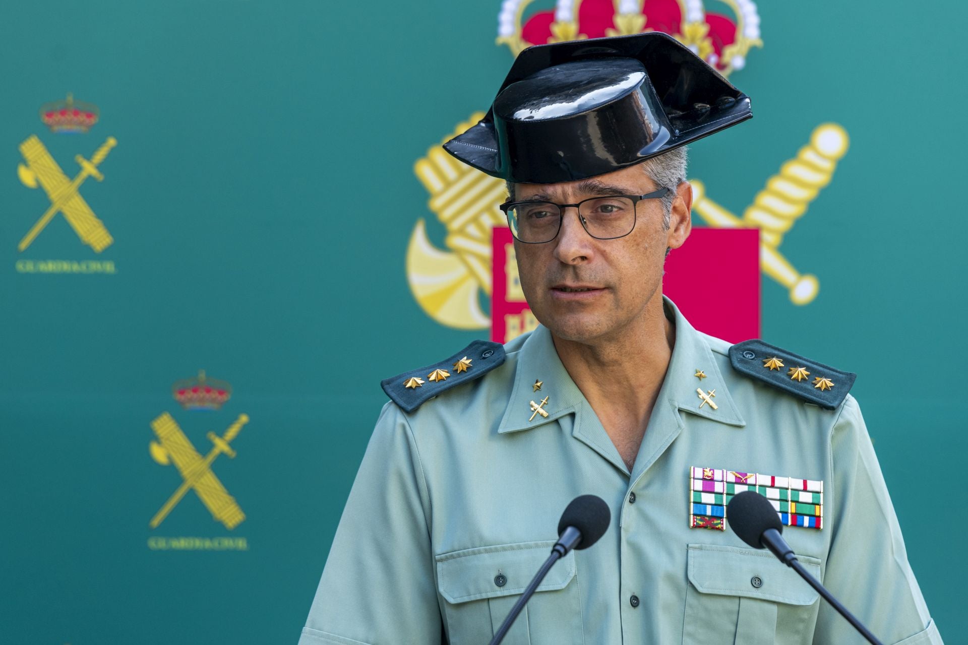 La presentación como guardia civil del camerunés Jean Paul, en imágenes