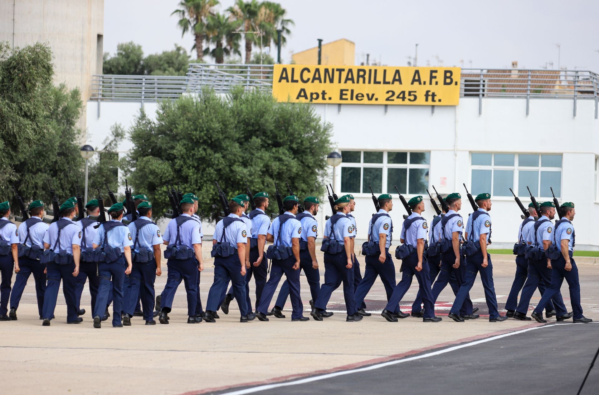 La toma de posesión del coronel José Ignacio Sánchez-Heredero García como nuevo jefe de la Base Aérea de Alcantarilla, en imágenes