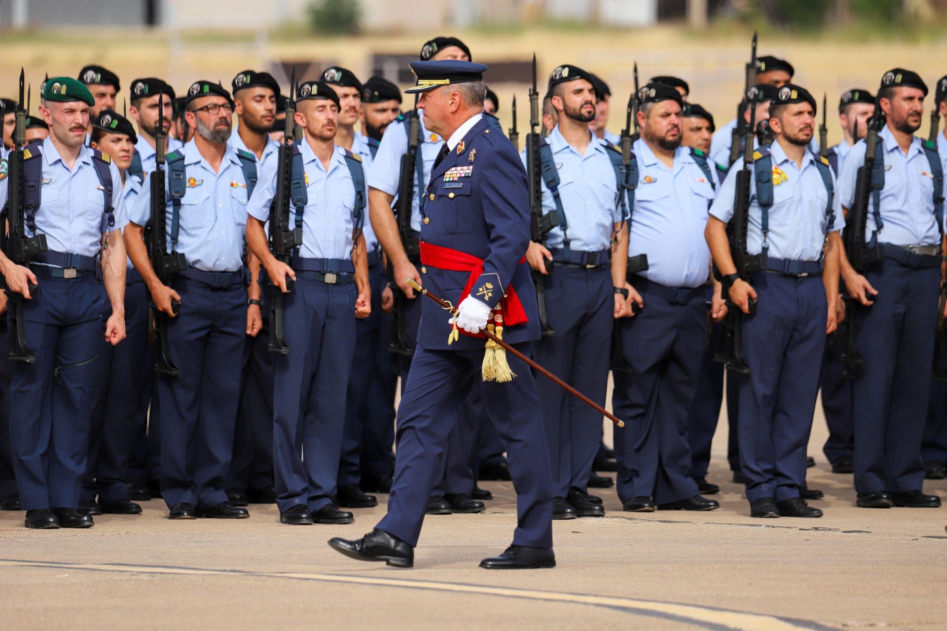 La toma de posesión del coronel José Ignacio Sánchez-Heredero García como nuevo jefe de la Base Aérea de Alcantarilla, en imágenes