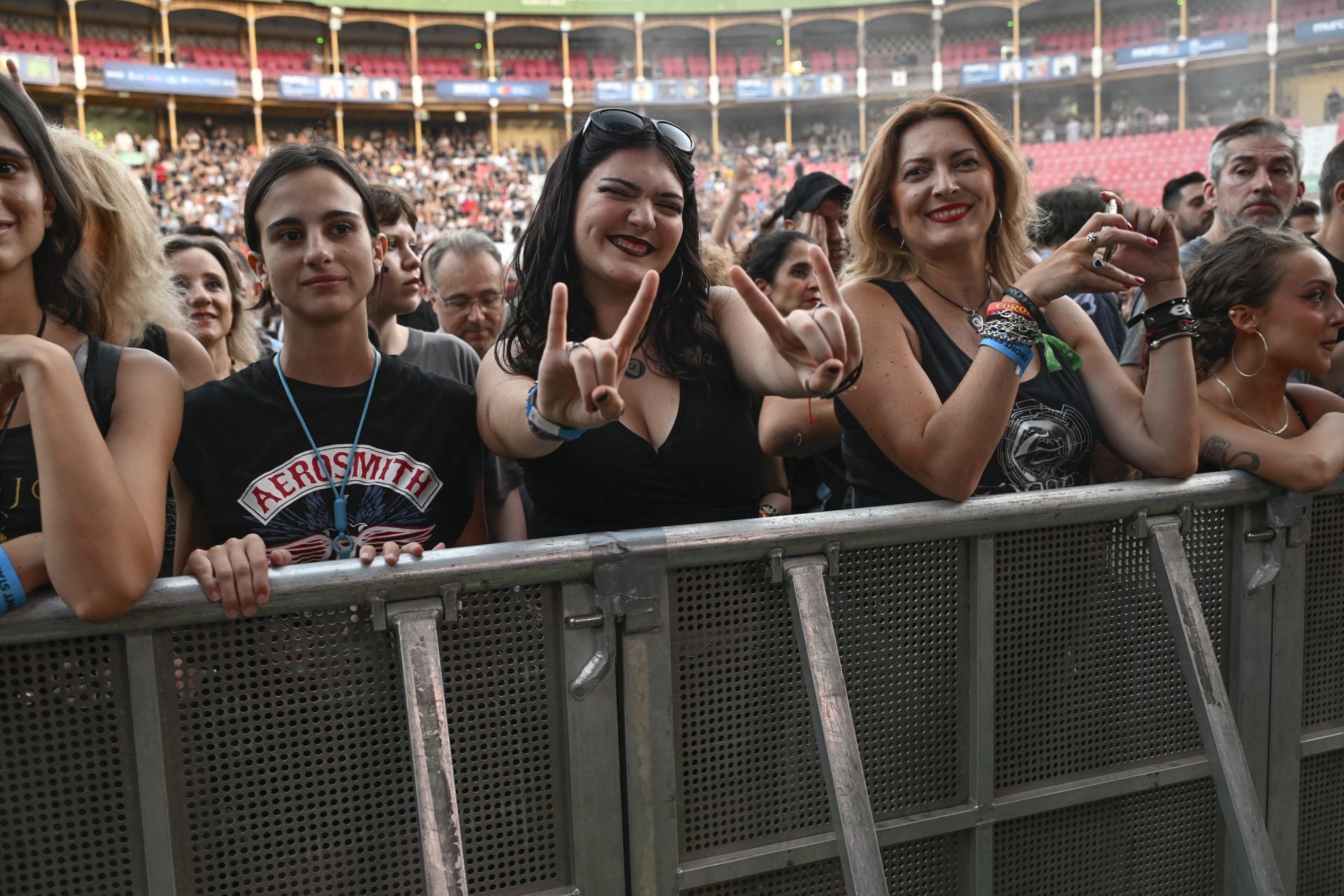 Concierto de Europe en la plaza de toros de Murcia, en imágenes