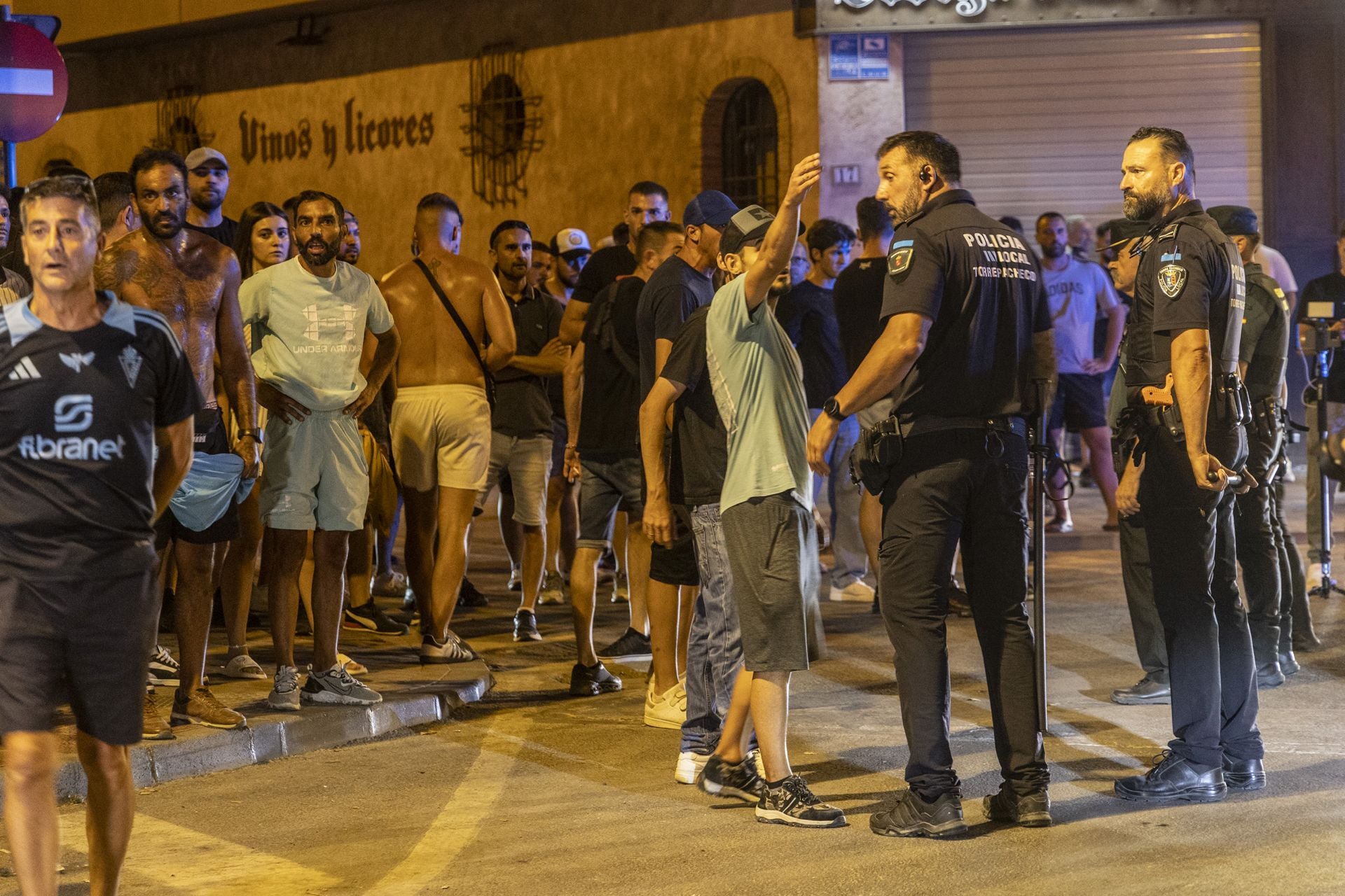 Los disturbios del sábado en Torre Pacheco, en imágenes