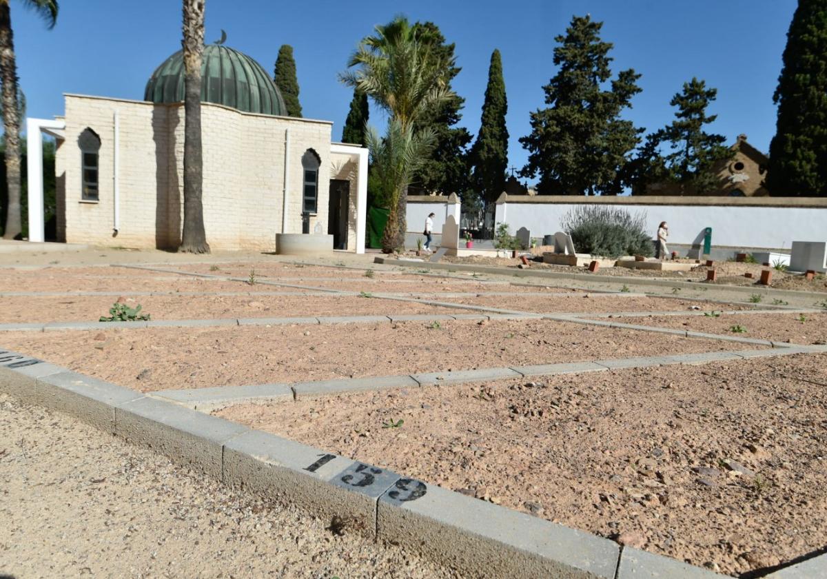 El cementerio musulmán de Murcia está adosado al camposanto cristiano de Nuestro Padre Jesús.
