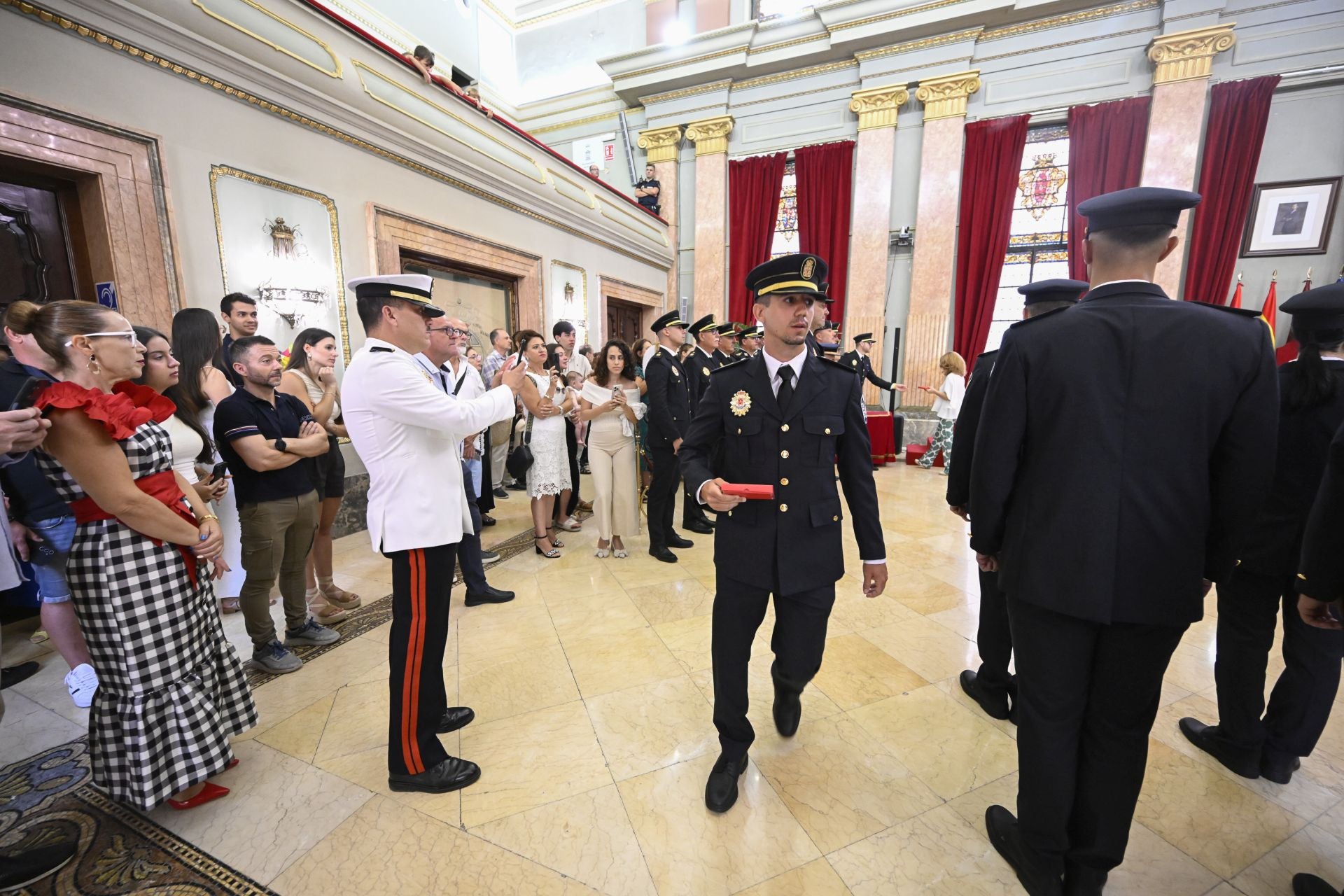 La jura de los nuevos agentes de la Policía Local, en imágenes