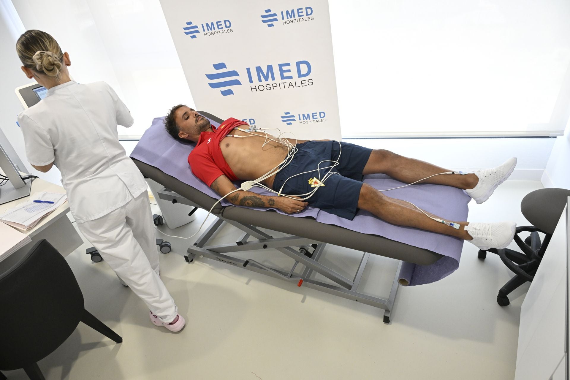 Las imágenes de los jugadores Real Murcia en el reconocimiento médico