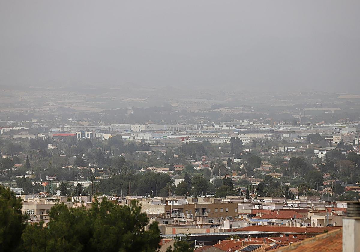 Polvo sahariano en la Región de Murcia, en una imagen de archivo.