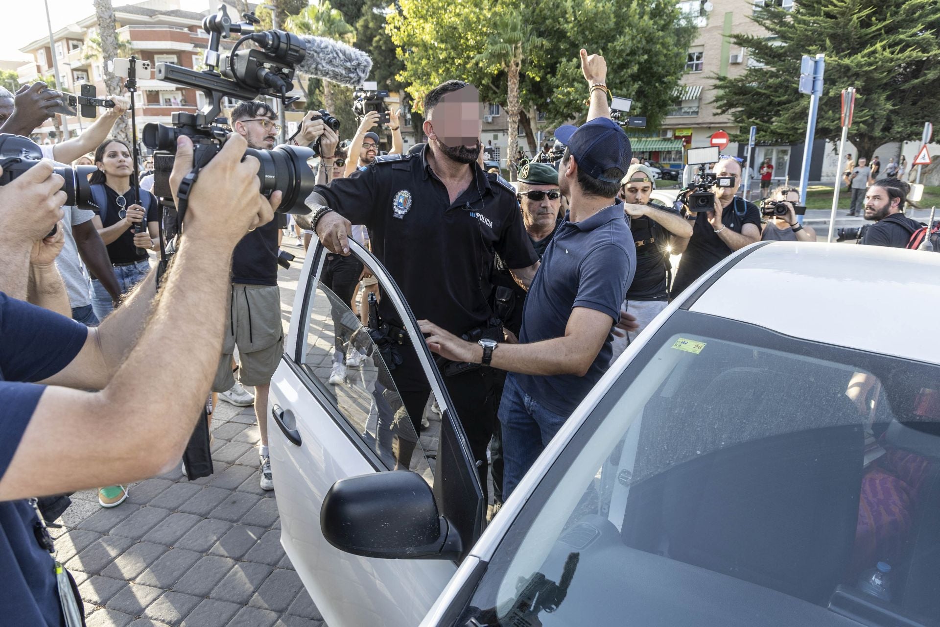 Grupos ultras devuelven la tensión a Torre Pacheco este martes con una protesta a medio gas