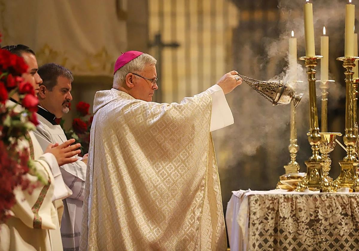 El obispo de Cartagena, Lorca Planes.