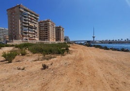 Terrenos naturales en las proximidades del canal del Estacio, en La Manga del Mar Menor.