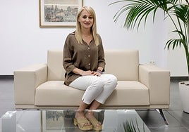 La delegada del Gobierno, Mariola Guevara, el viernes, en su despacho de Murcia.