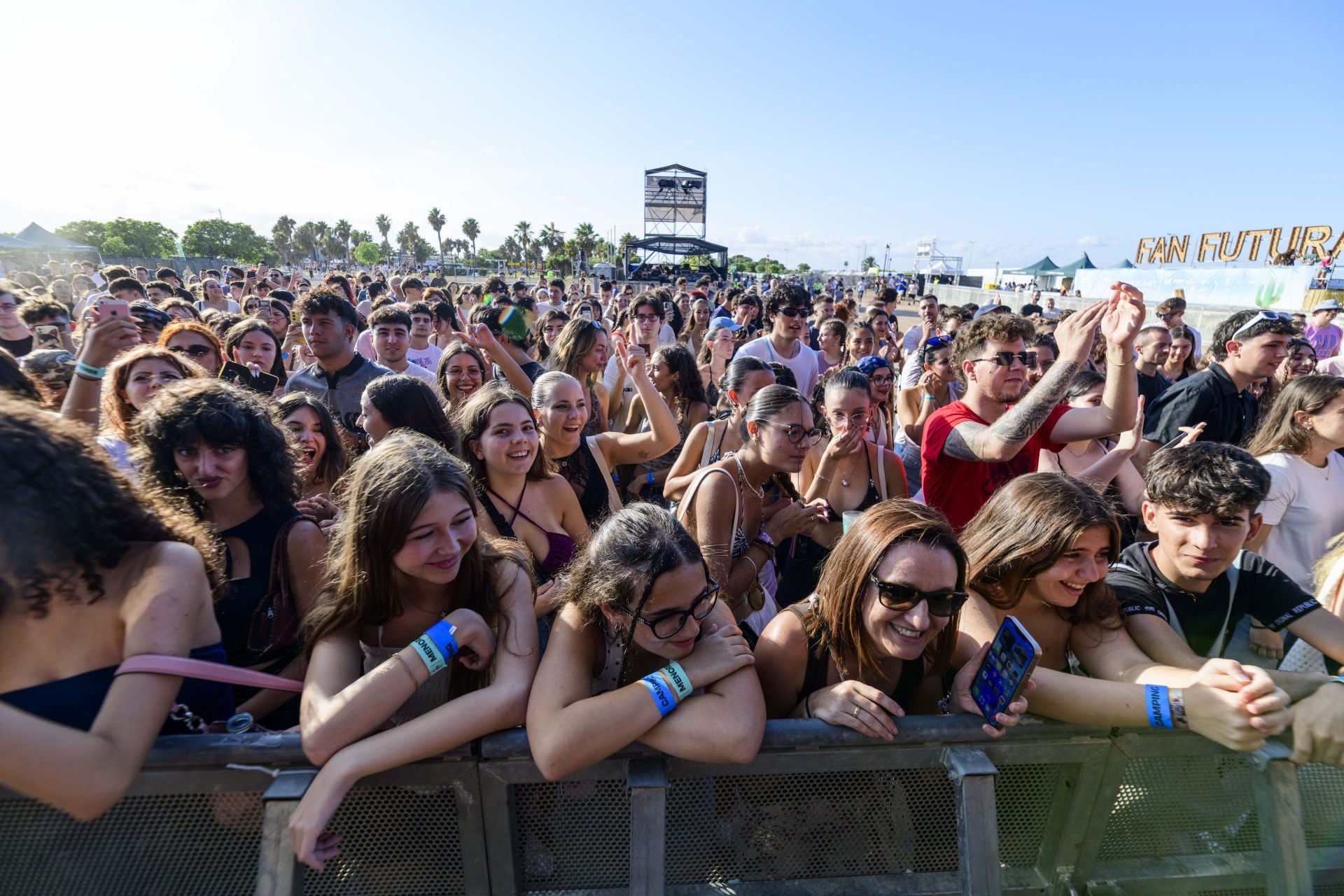 El ambiente en los conciertos del Fan Futura Fest del viernes, en imágenes