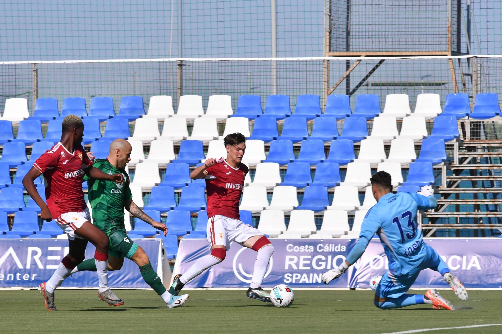 Las imágenes del partido de pretemporada entre el Real Murcia y el Albacete Balompié