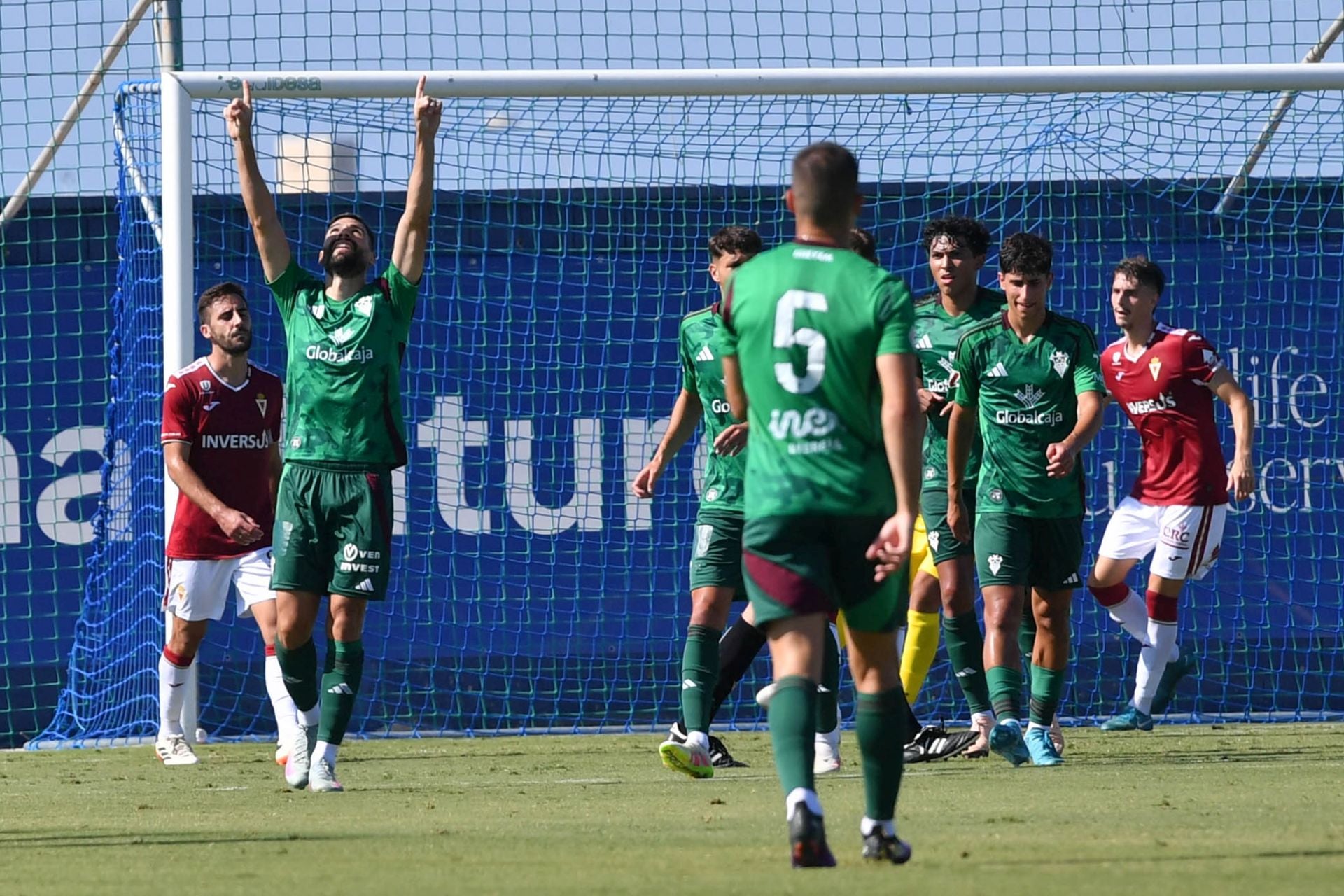 Las imágenes del partido de pretemporada entre el Real Murcia y el Albacete Balompié