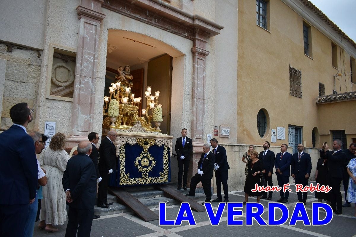 Imágenes del traslado de la Virgen de las Maravillas para abrir el Año Jubilar en Cehegín