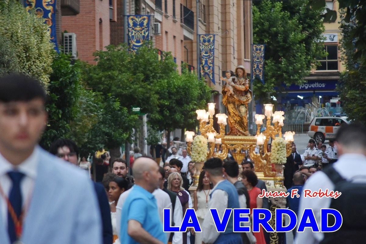 Imágenes del traslado de la Virgen de las Maravillas para abrir el Año Jubilar en Cehegín