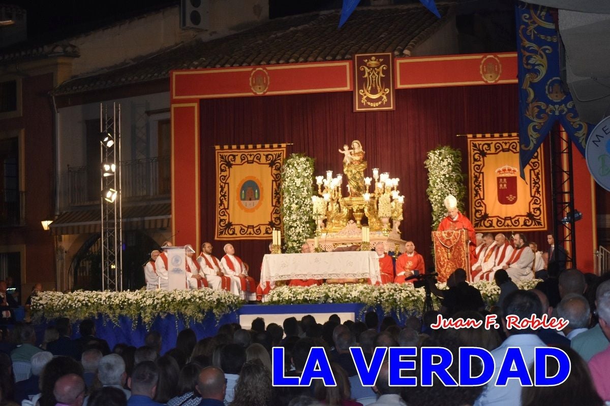 Imágenes de la Misa Solemne de la Apertura del Año Jubilar de la Virgen de las Maravillas en Cehegín