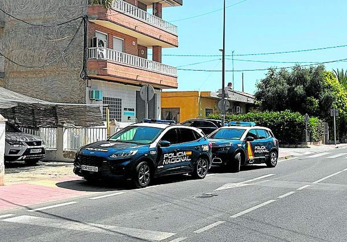 Dos patrullas de Policía Nacional, en una imagen de archivo.