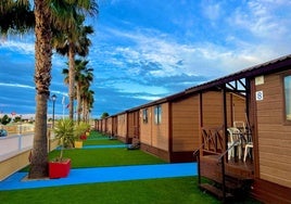 El complejo hotelero La Fuente cuenta con bungalós de una, dos y tres habitaciones.