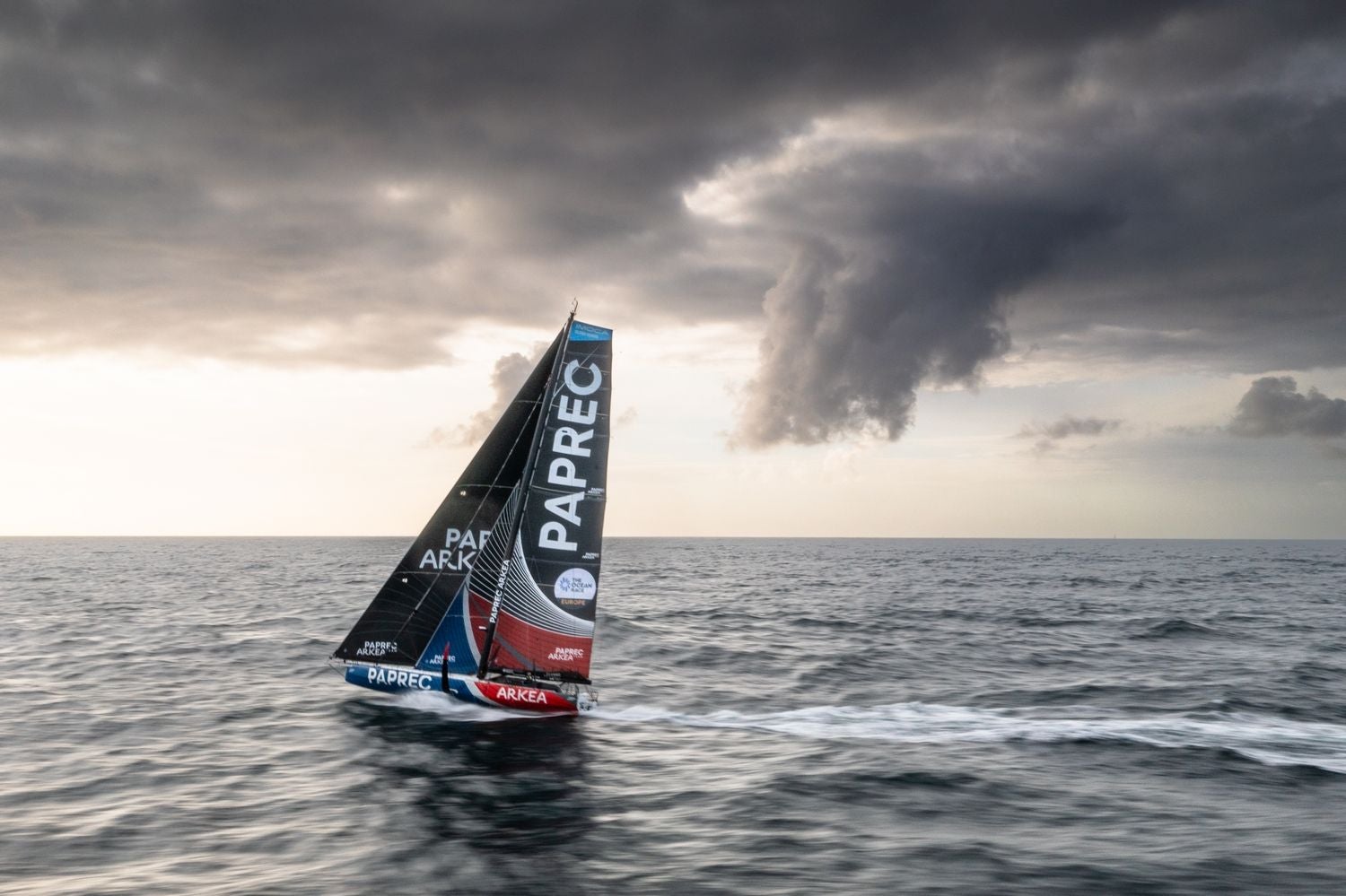 En imágenes, regatistas y embarcaciones participantes en la Ocean Race