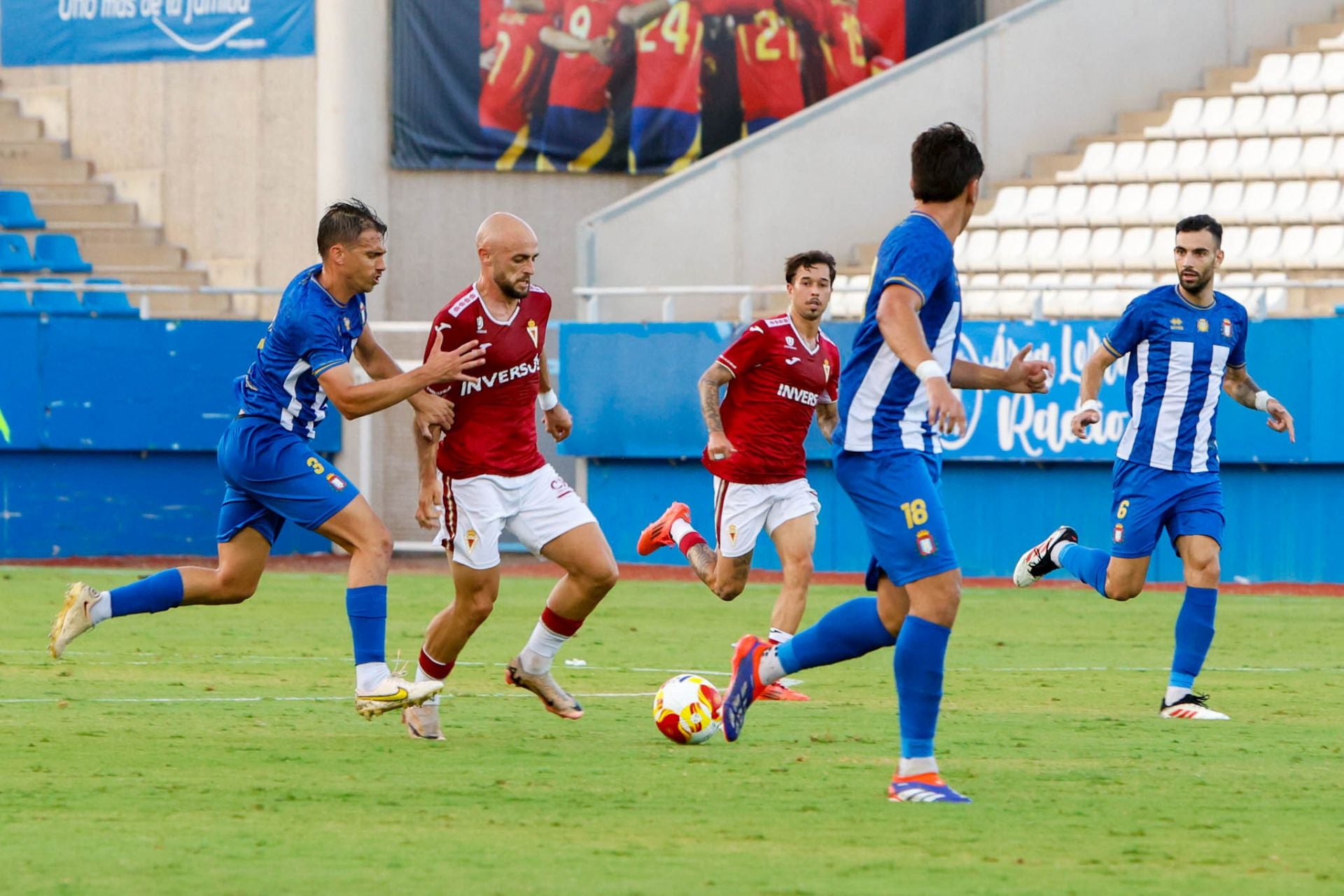 El Real Murcia gana el VII Trofeo Alcalde de Lorca al imponerse al Lorca Deportiva, en imágenes