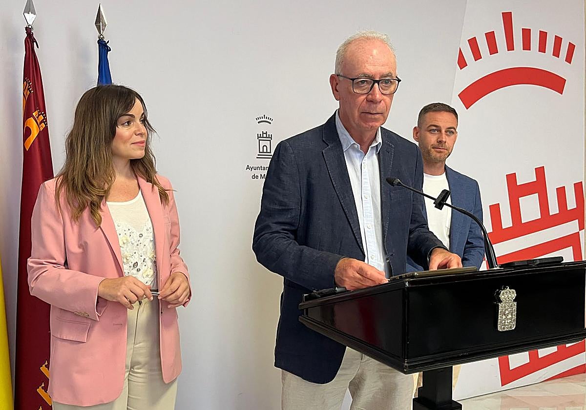 El concejal Antonio Navarro, durante la rueda de prensa este viernes.