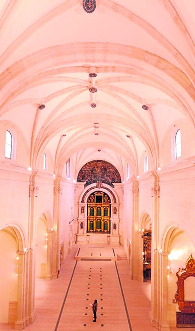 Restauración de la Iglesia de San Esteban.Félix Santiuste de Pablos. Colaboradores: Juan Miguel Martínez Saura, Trinidad Conesa Ruiz, Geypro, Arqueotec y Silvia Yus Cecilia. 2019