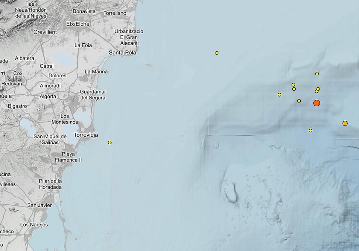 Ubicación de los terremotos de la última noche frente a Alicante.