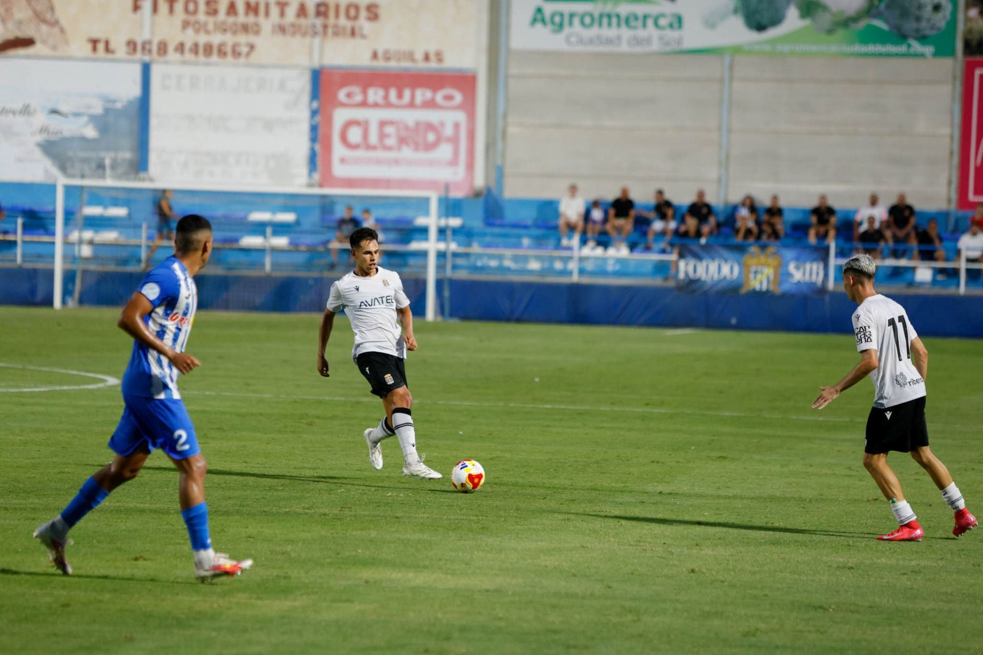 La victoria del Cartagena en Águilas, en imágenes