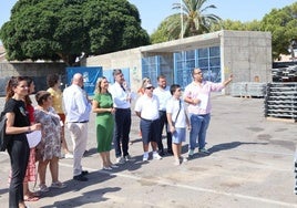 Las autoridades de las instituciones públicas en la preparación del recinto.