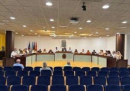 Los concejales, durante el Pleno de San Javier, este jueves.
