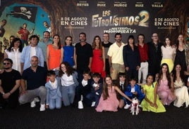 Reparto de 'Los Futbolísimos 2', película rodada en la Región de Murcia gracias al apoyo del Instituto de las Industrias Culturales.