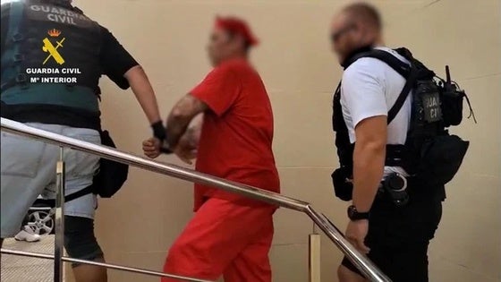Imagen de uno de los siete detenidos por la Guardia Civil.