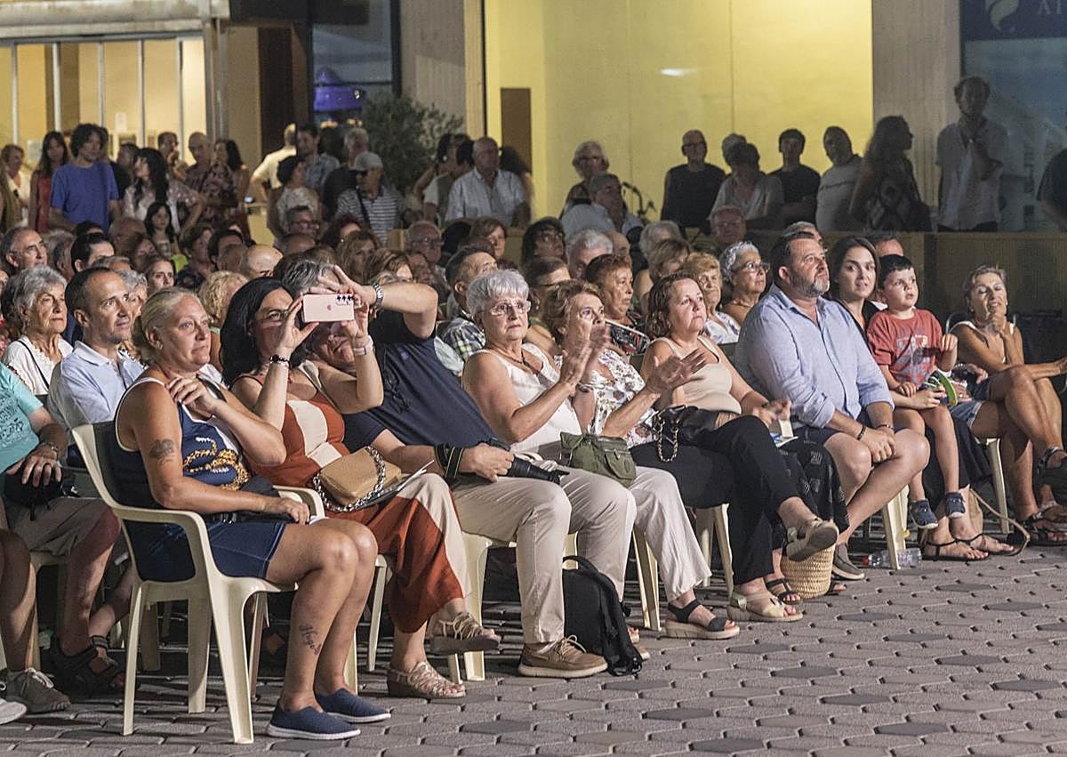 Imagen secundaria 1 - Puebla y Maestro Espada abren la Semana de la Huerta y el Mar en Los Alcázares