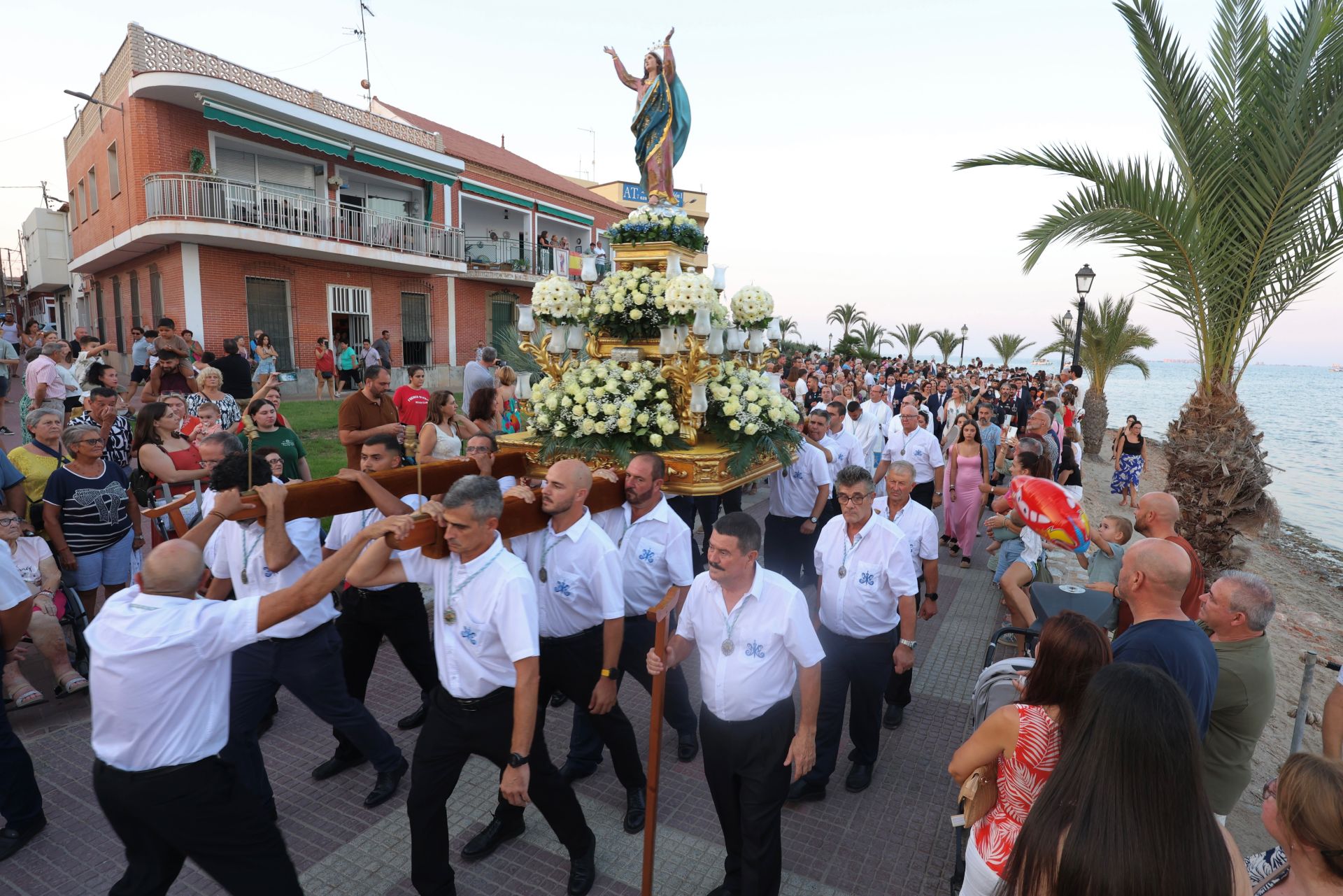 En imágenes, procesiones de la Virgen de La Asunción en Los Alcázares, Cabo de Palos y Los Nietos
