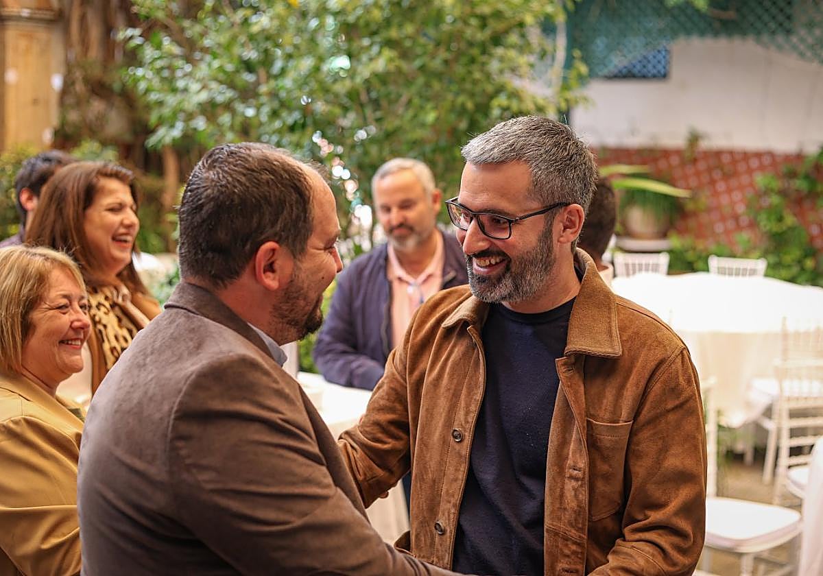 Mario Pérez Cervera junto a Francisco Lucas en un acto celebrado tras las primarias.