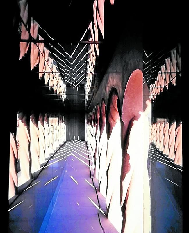 Museo Arqueológico yplaza de Arriba de Jumilla. Fernando de Retes Aparicio. Colabora: Enrique Nieto Fernández. 2001