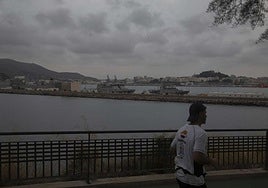 La ciudad de Cartagena, bajo las nubes y la capa de polvo sahariano.