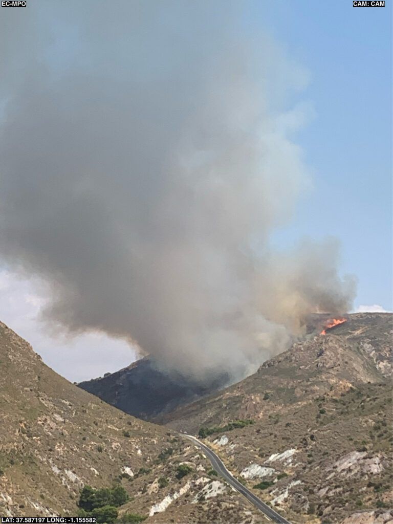 Las imágenes del incendio del Cedacero en Cartagena