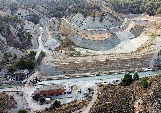 La balsa de La Muela, en Alhama de Murcia.