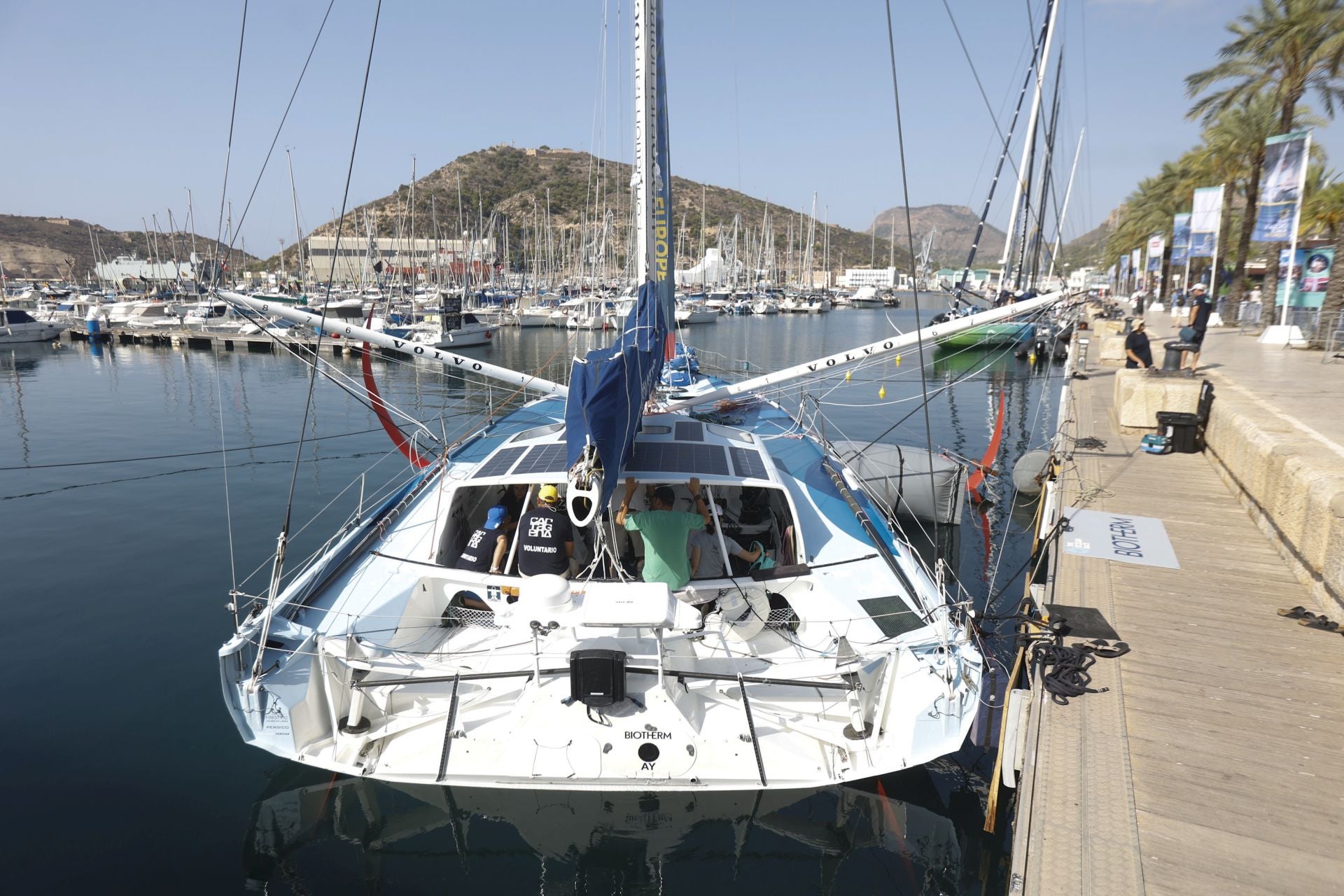 Velas latinas y visitas a los barcos de la Ocean Race