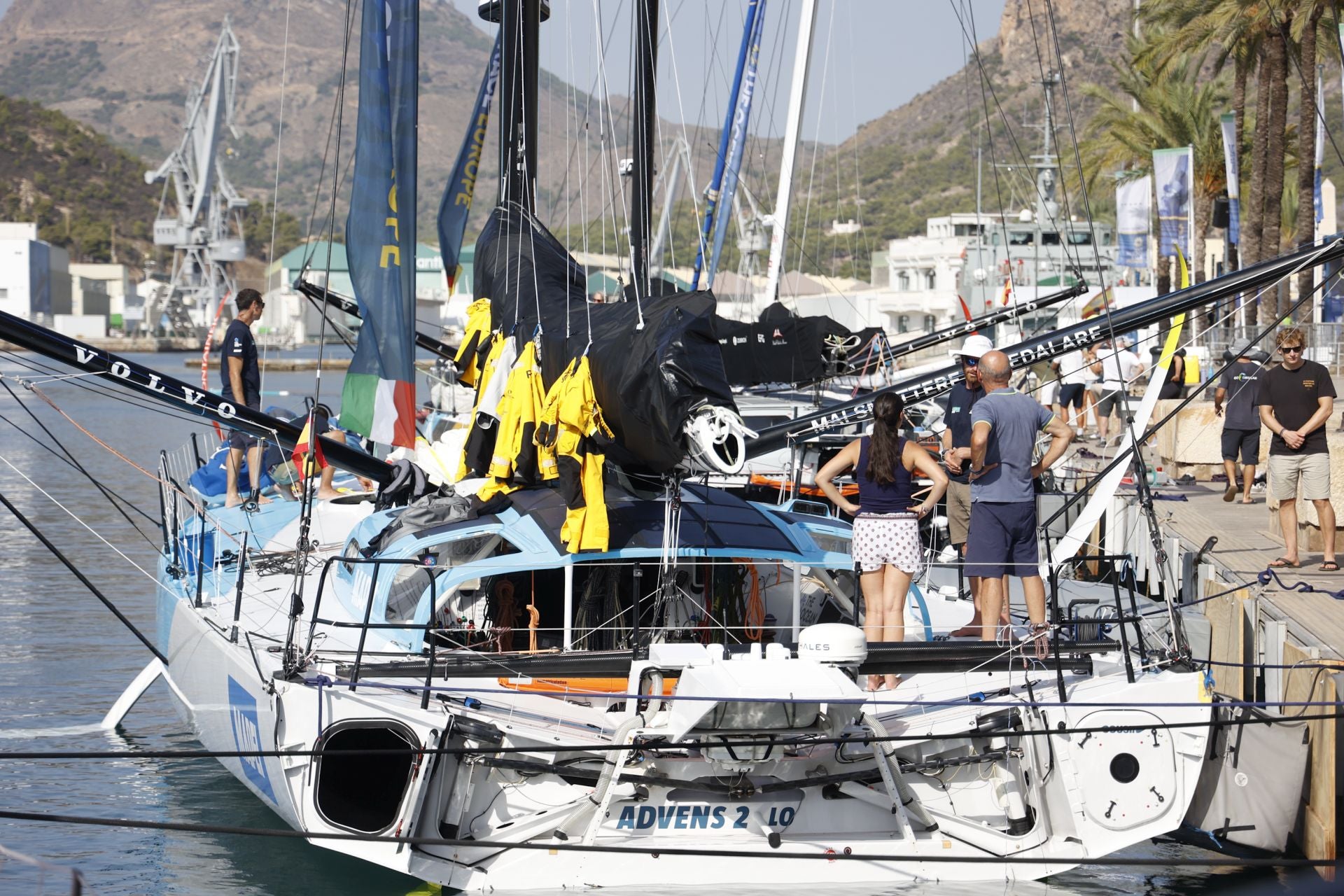 Velas latinas y visitas a los barcos de la Ocean Race