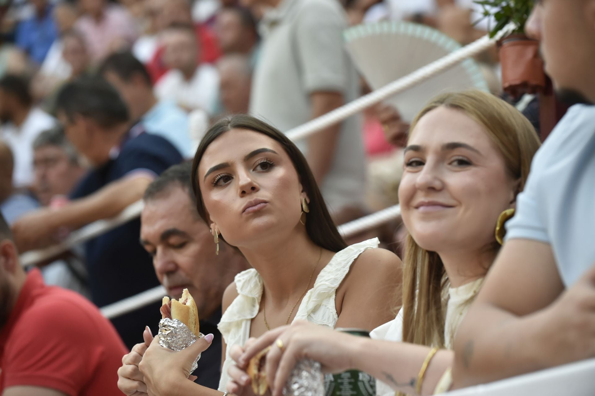 La corrida de Castella, Perera y Jiménez en Cieza, en imágenes