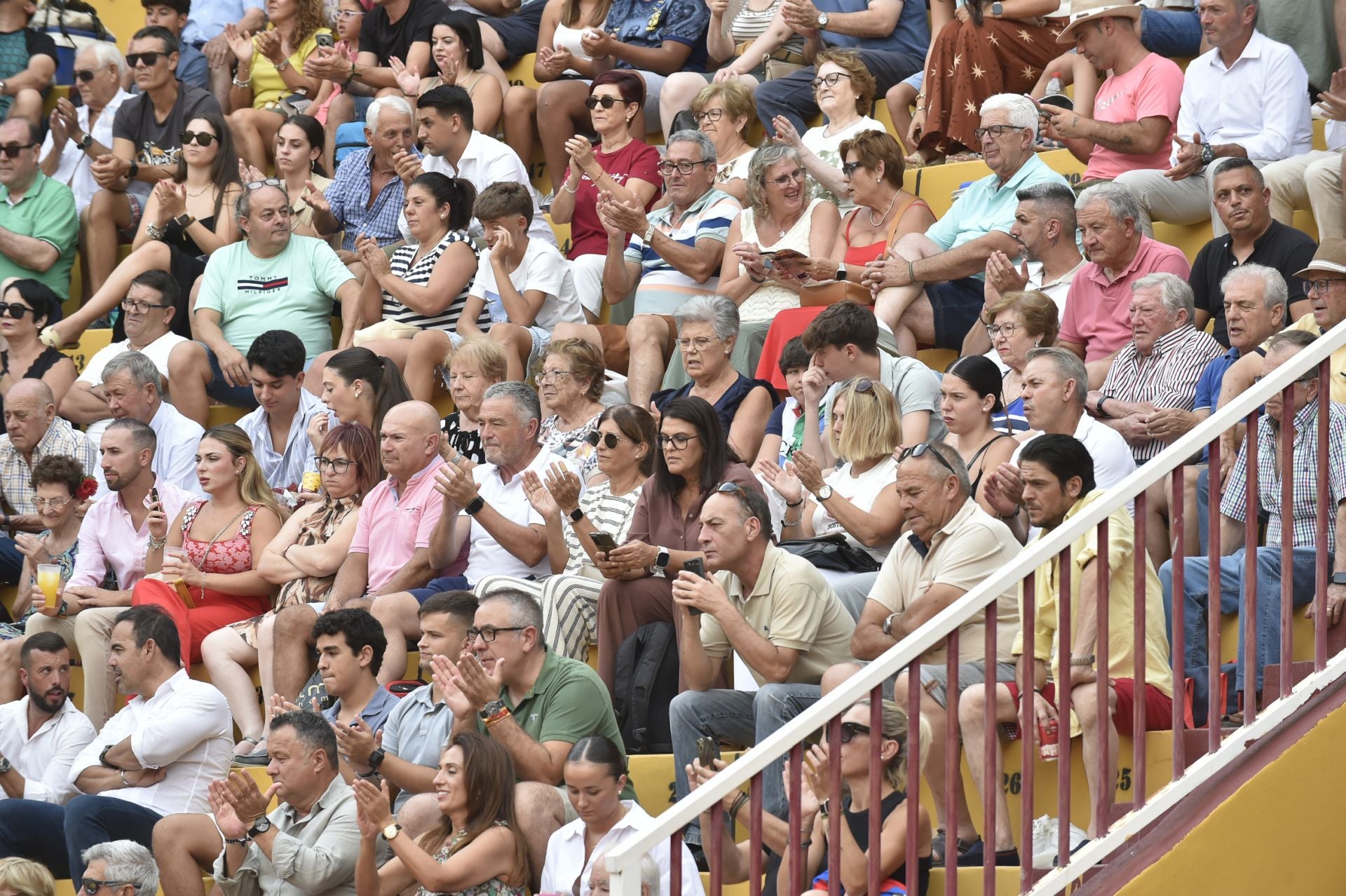 La corrida de Castella, Perera y Jiménez en Cieza, en imágenes
