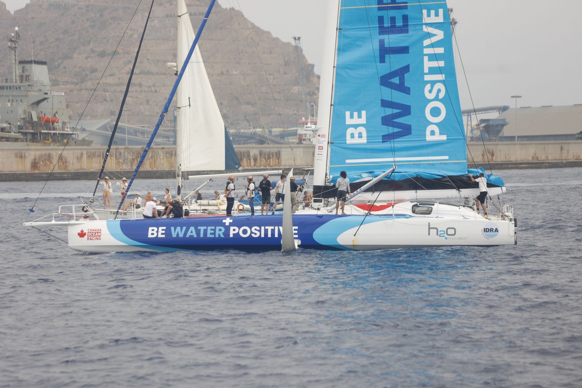 En imágenes, exhibición de una milla náutica de la Ocean Race en Cartagena