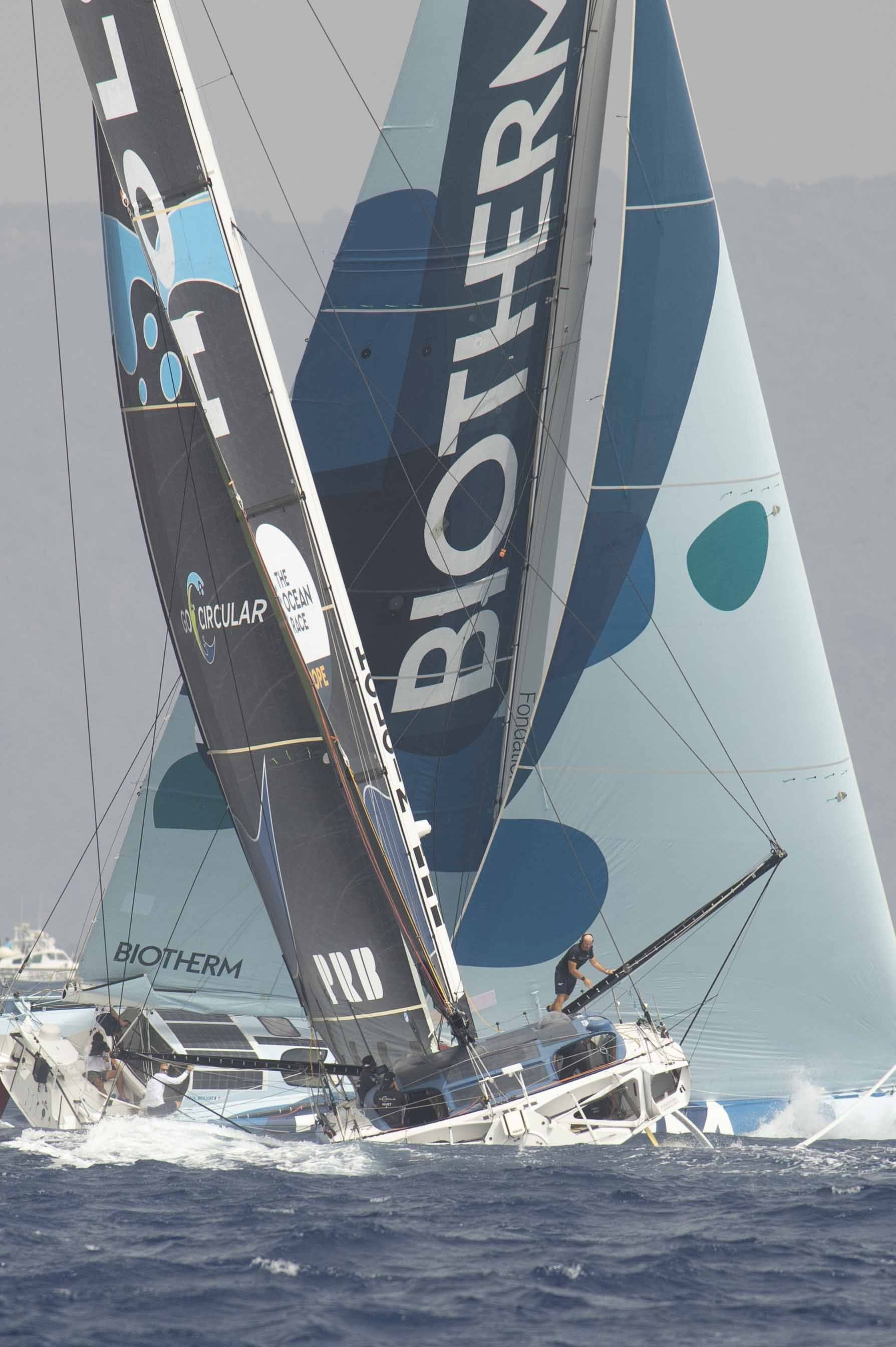 En imágenes, la Ocean Race se marcha de Cartagena hacia Niza